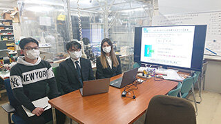 2021_0118_01.jpg